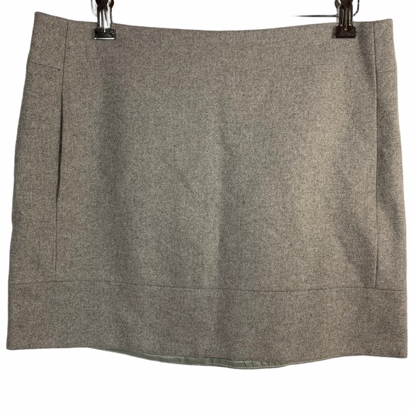 J. Crew Factory Dresses & Skirts - J. Crew oatmeal wool blend mini skirt 6